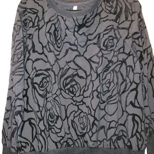 Fabletics Size L Long Sleeve tee with floral design